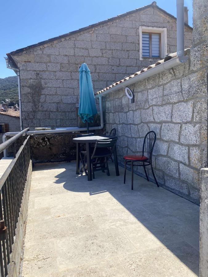 Bel Appartement Au Coeur Du Village De Sartene Zewnętrze zdjęcie