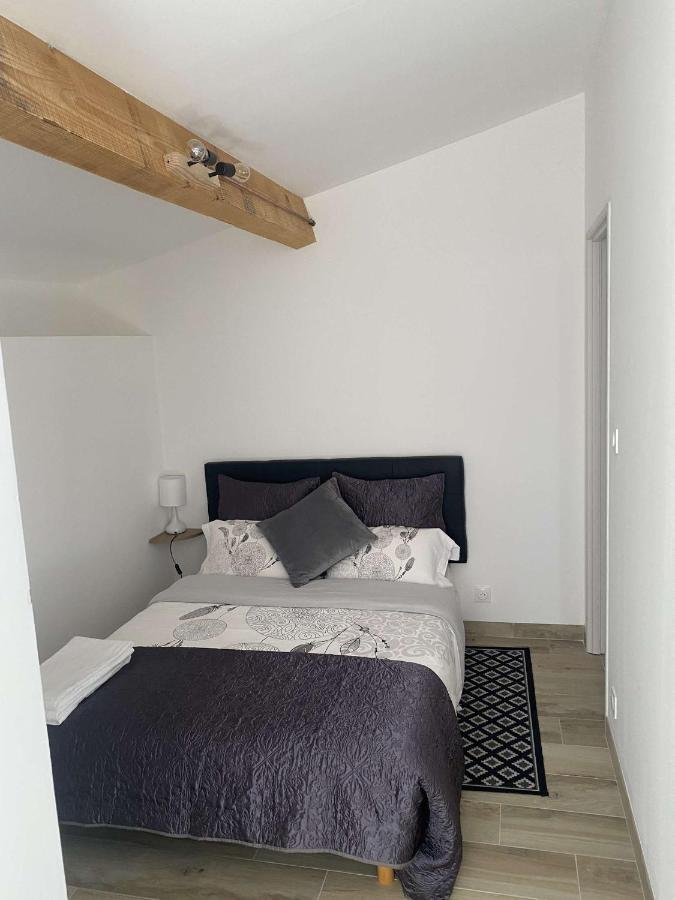 Bel Appartement Au Coeur Du Village De Sartene Zewnętrze zdjęcie